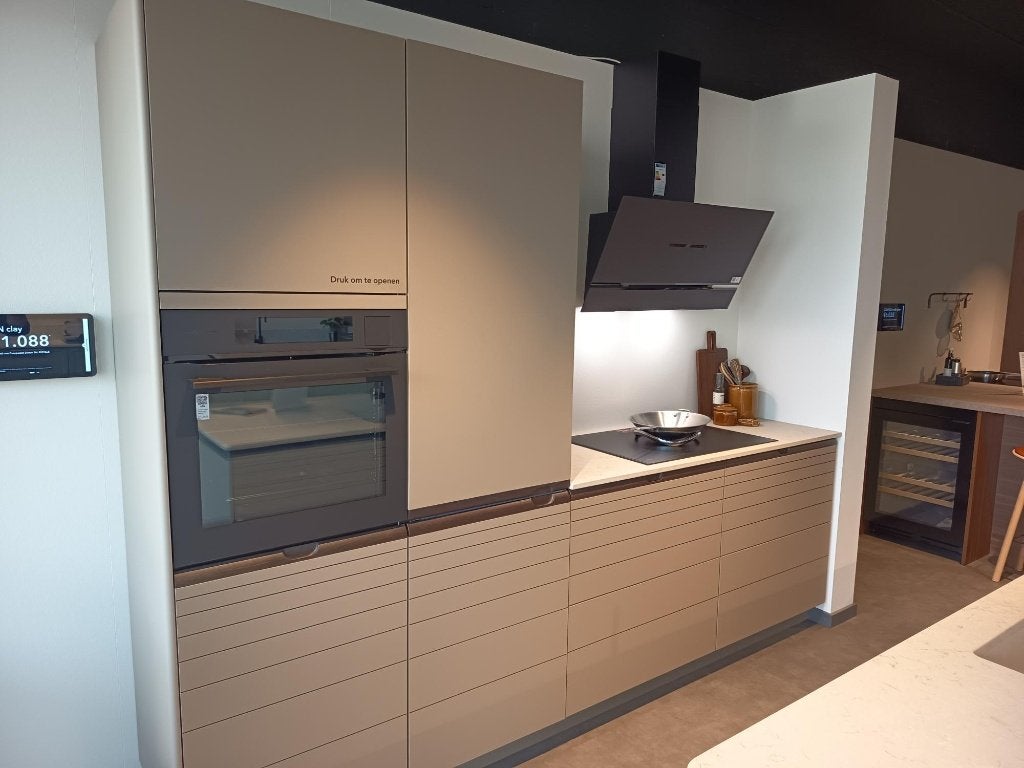 Complete keuken met eiland ALIGN clay by Kvik®, Ophalen, Overige kleuren, Overige typen, Nieuw