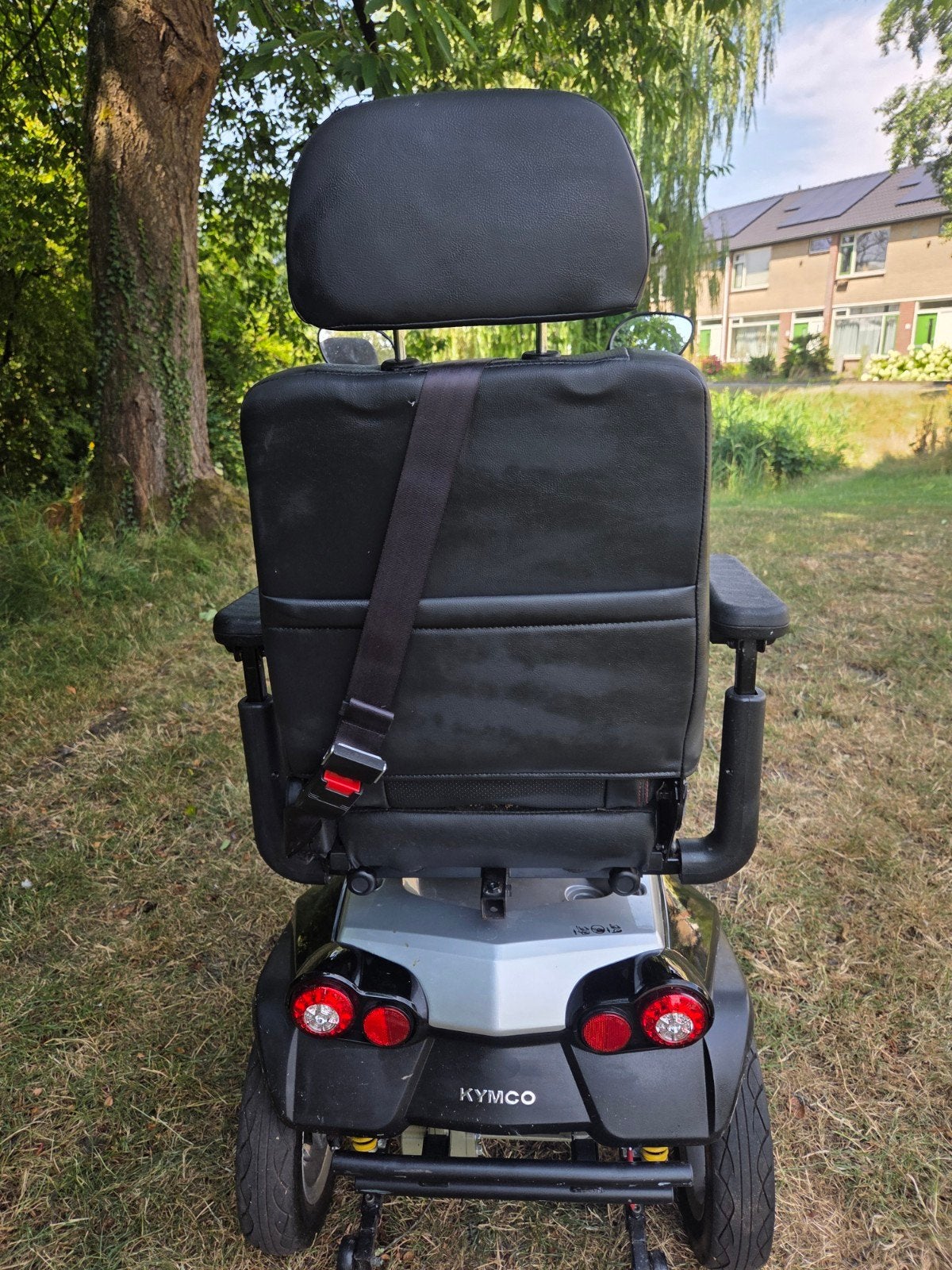 Deze mooie en nette Scootmobiel van Kymco type Maxer, Diversen, Brommobielen en Scootmobielen, Ophalen of Verzenden, 36 t/m 45 km