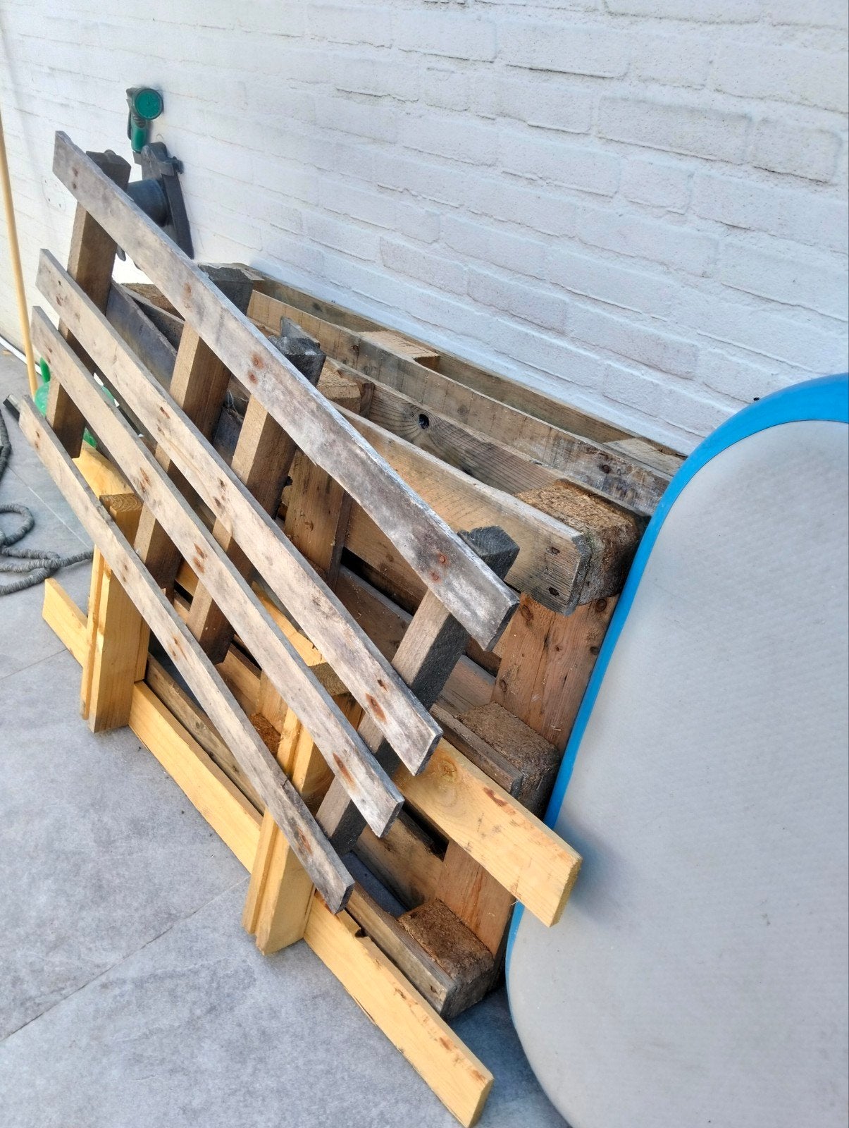 Gratis pallets, Doe-het-zelf en Verbouw, Hout en Planken, Ophalen, Overige houtsoorten, Minder dan 200 cm, Pallet