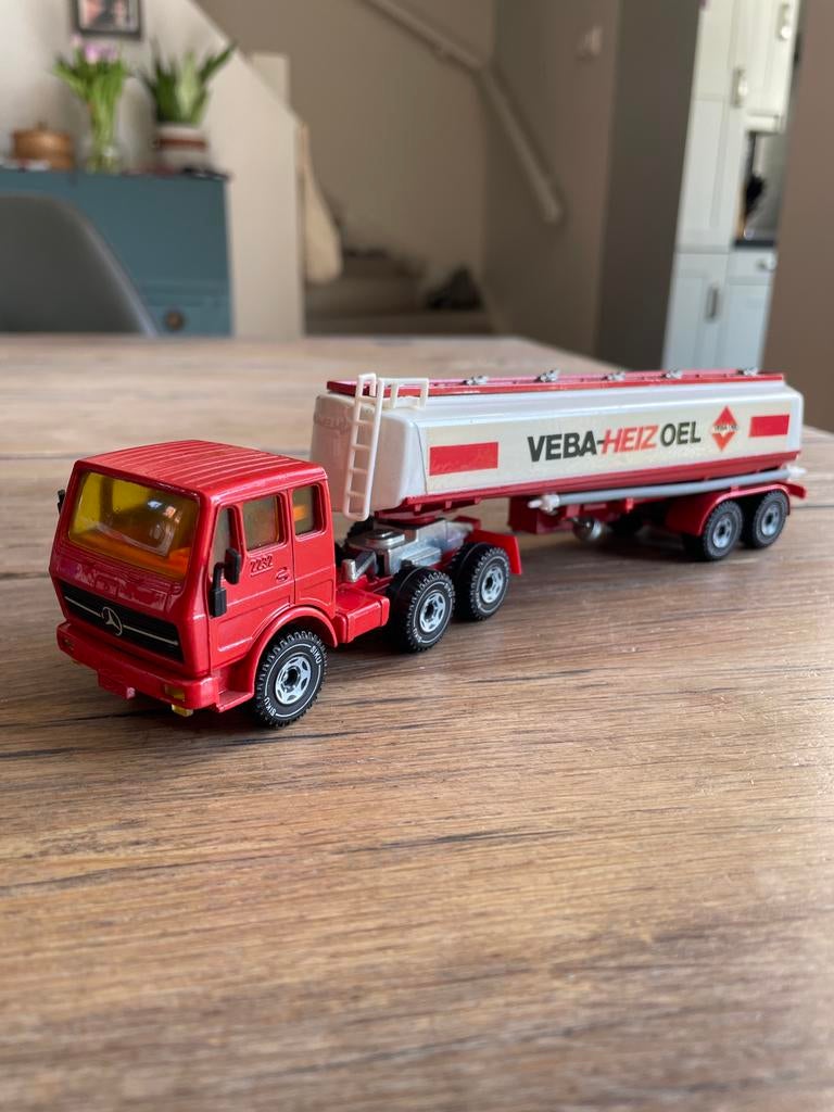 Siku Mercedes V288, Hobby en Vrije tijd, Ophalen of Verzenden, Nieuw, Bus of Vrachtwagen