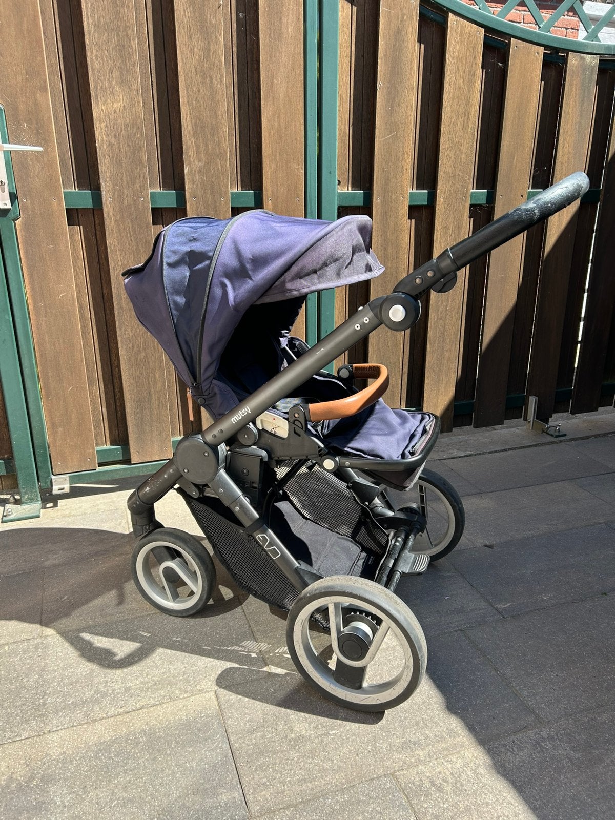 Complete Mutsy / Maxi Cosi kinderwagen set, Ophalen, Gebruikt