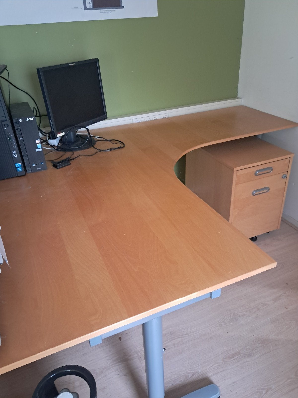 Ruim hoekbureau galant met ladeblok - ideaal voor thuiskanto, Ophalen, Gebruikt, Hout, Met lades