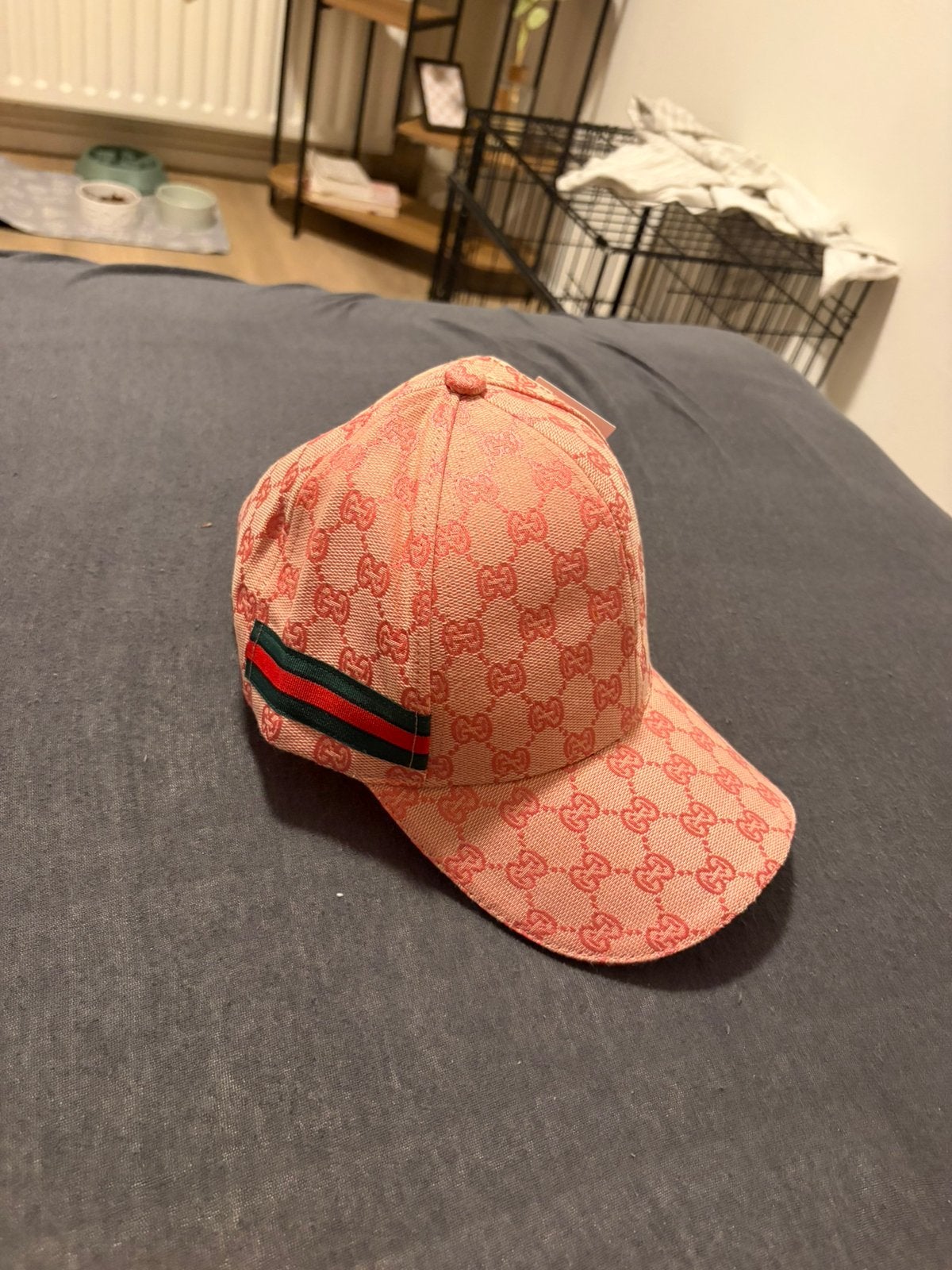 Gucci pet roze, Verzenden, Zo goed als nieuw