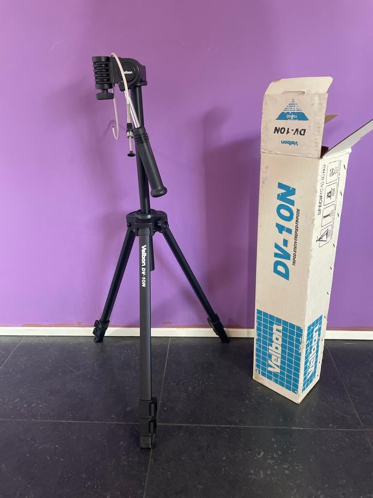 Velbon DV-10N statief tripod, Ophalen, Zo goed als nieuw, Driepoot, Met balhoofd