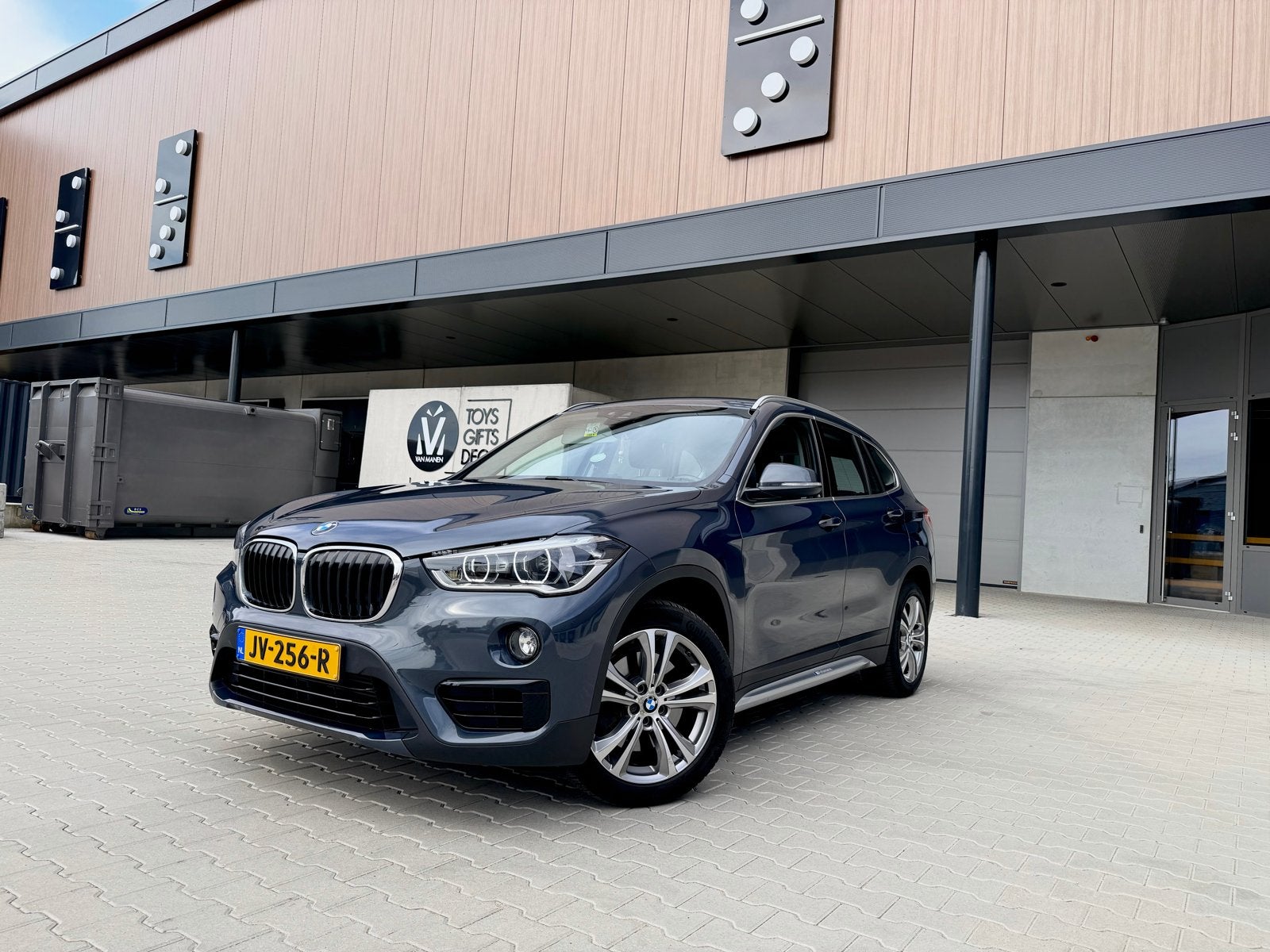 BMW X1 2.0 High Executive | Leer | Perf. onderhoud | NL-auto, Auto's, 1998 cc, 1800 kg, Blauw, Particulier