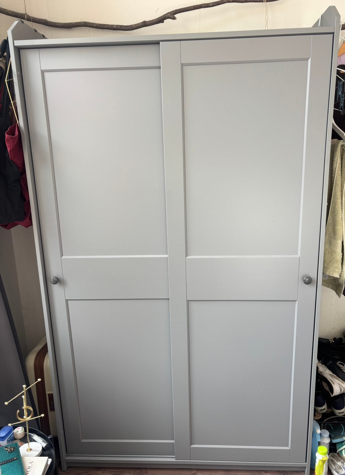 IKEA HAUGA schuifdeurkast grijs, Ophalen, 100 tot 150 cm, 200 cm of meer, Zo goed als nieuw