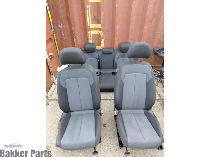 Stoelen + Bank (compleet) van een Audi Q2, Gebruikt, -, -, -