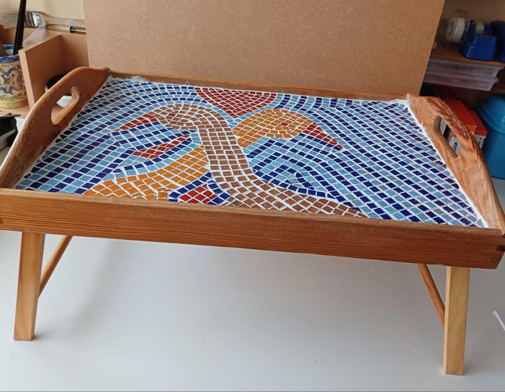 Handgemozaiekt Bedtafelje Schoottafeltje, Ophalen, Hout