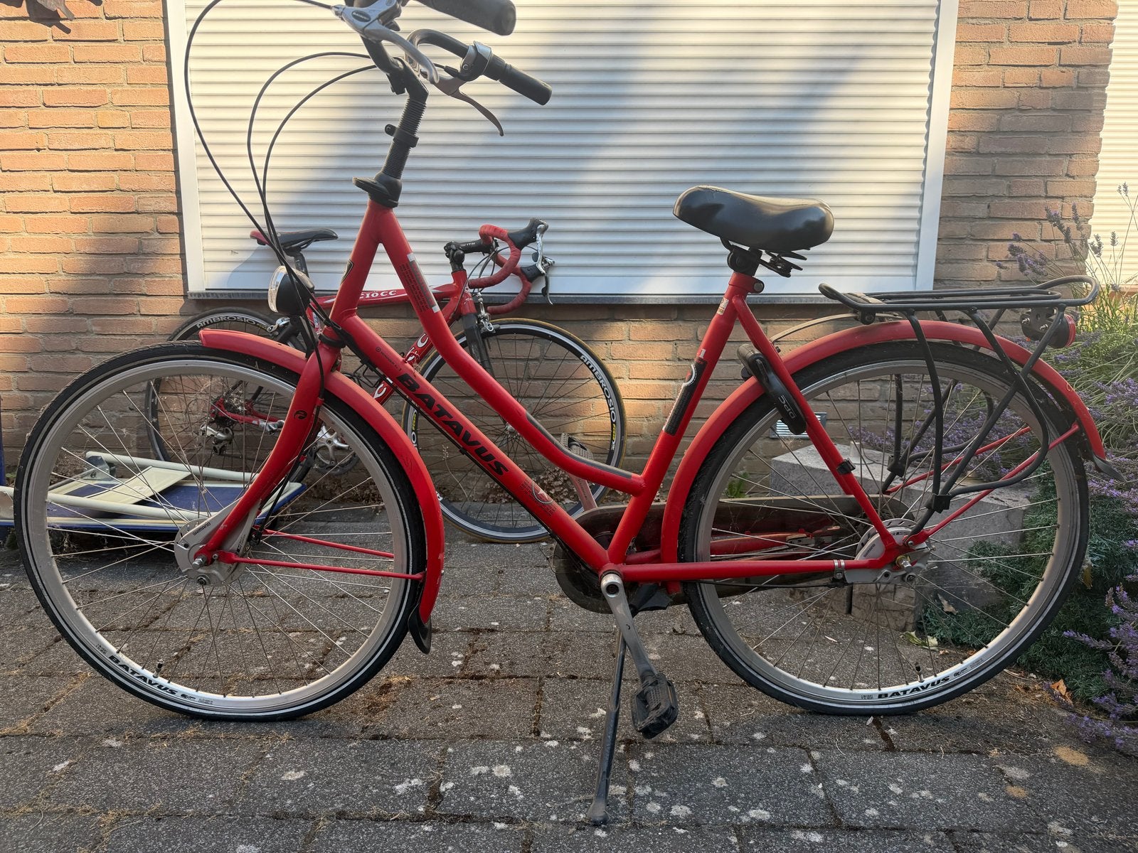Batavus stadsfiets rood - Gebruikt, Ophalen, Velgrem, Versnellingen, Batavus