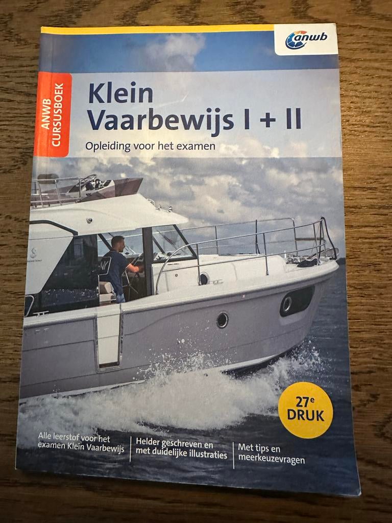 ANWB Cursusboek Klein Vaarbewijs I + II - 27e Druk, Ophalen of Verzenden, Zo goed als nieuw, Overige niveaus