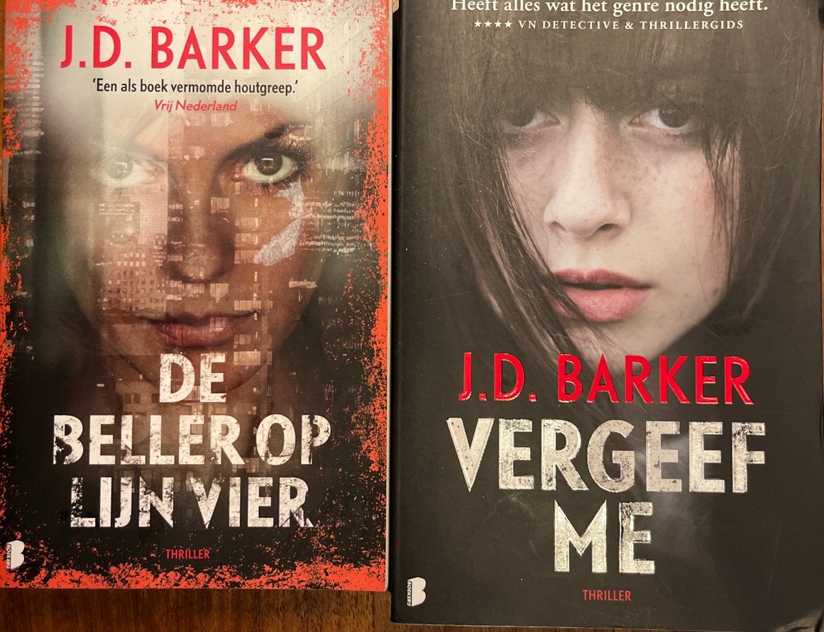 J.D. Barker Thriller Boeken: De Beller op Lijn Vier & Vergee, Boeken, Ophalen of Verzenden, Zo goed als nieuw, Nederland