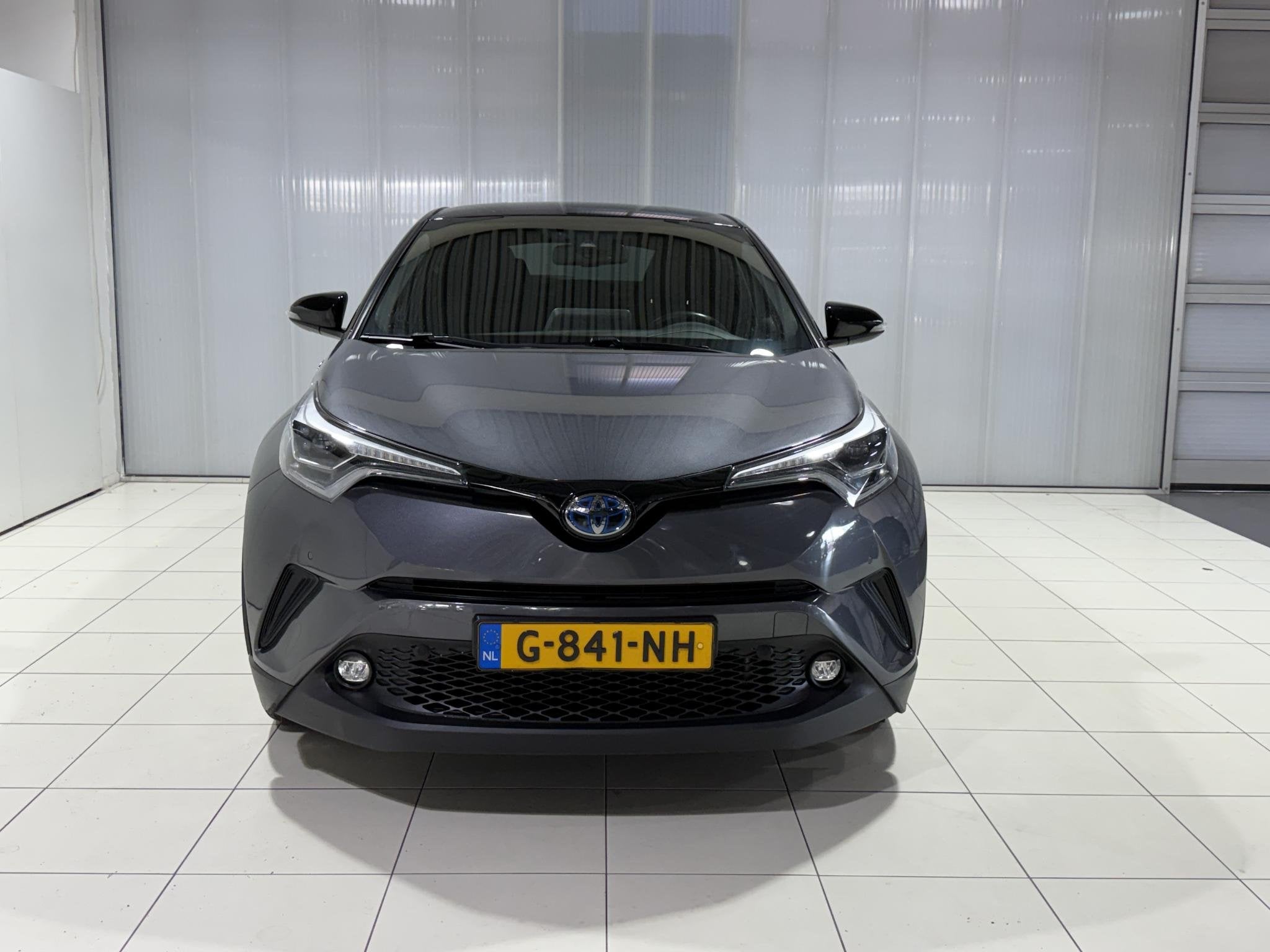 Toyota C-HR 1.8 Hybrid Style Ultimate JBL Geluidsinstallatie, Stof, Euro 6, 4 cilinders, 122 pk