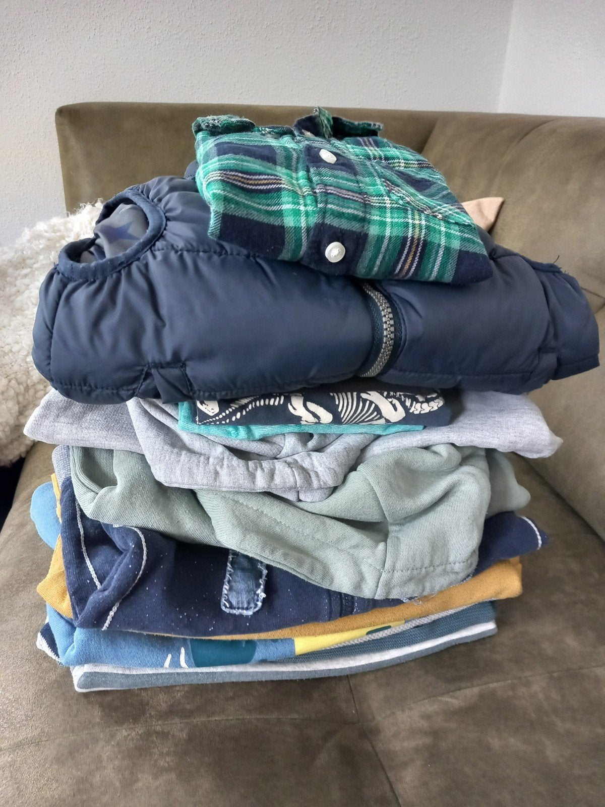jongens kleding maat 98/104 winter, Ophalen of Verzenden, Jongen, Trui of Vest