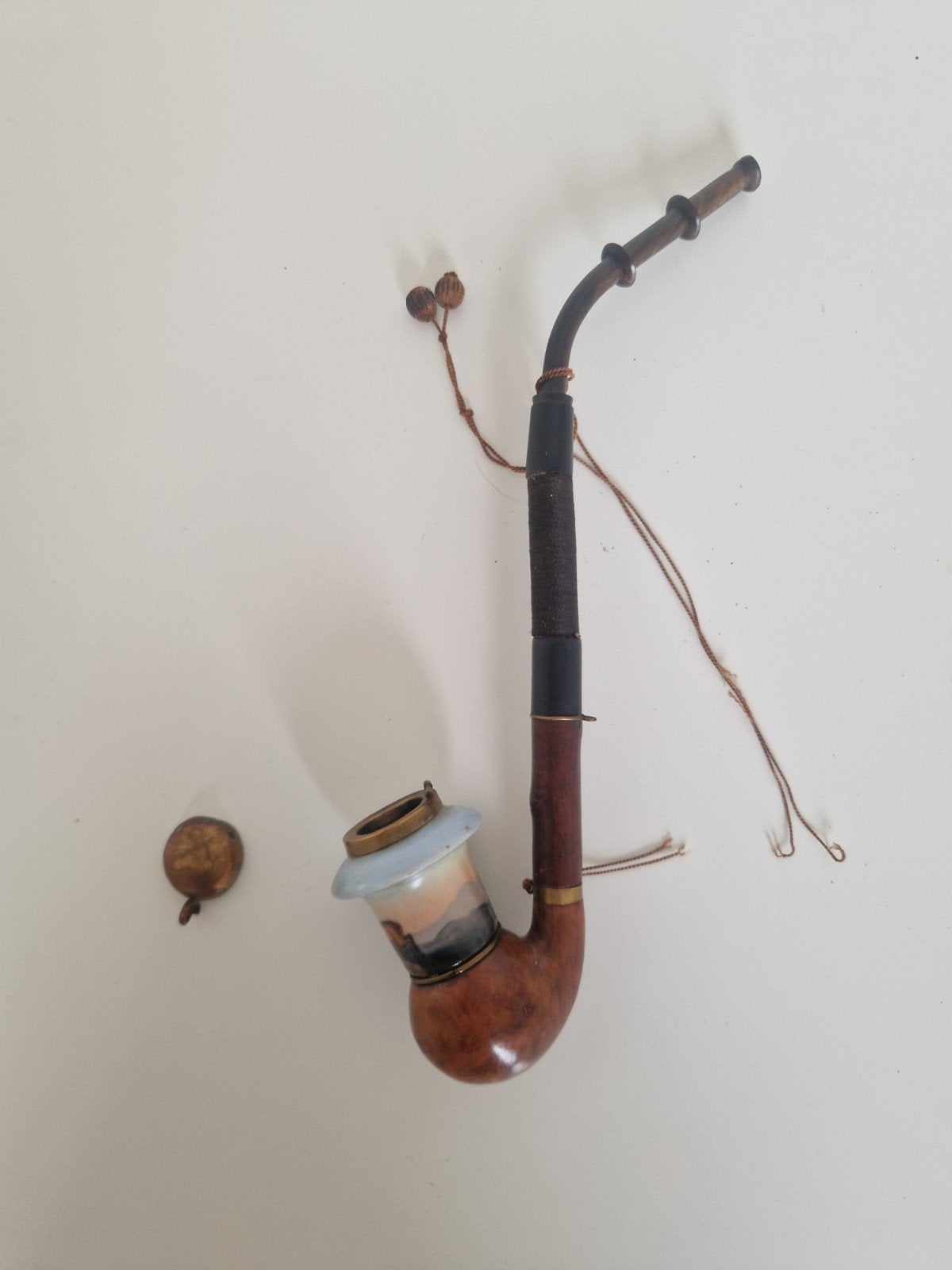 Antieke pijp met hertenmotief en accessoires, Verzamelen, Ophalen of Verzenden, Gebruikt, (Water)pijp