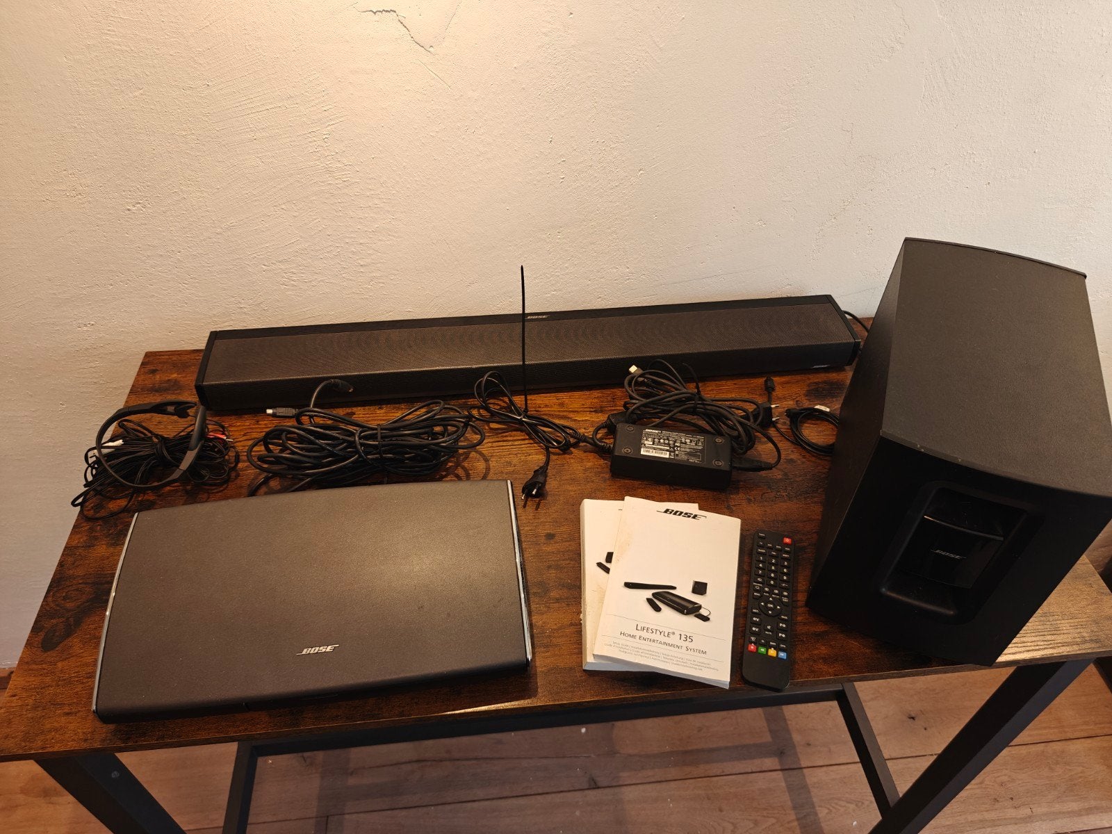 Bose Lifestyle 135 Home Entertainment System, Audio, Tv en Foto, Home Cinema-sets, Gebruikt, 2.1-systeem, 70 watt of meer, Overige spelers