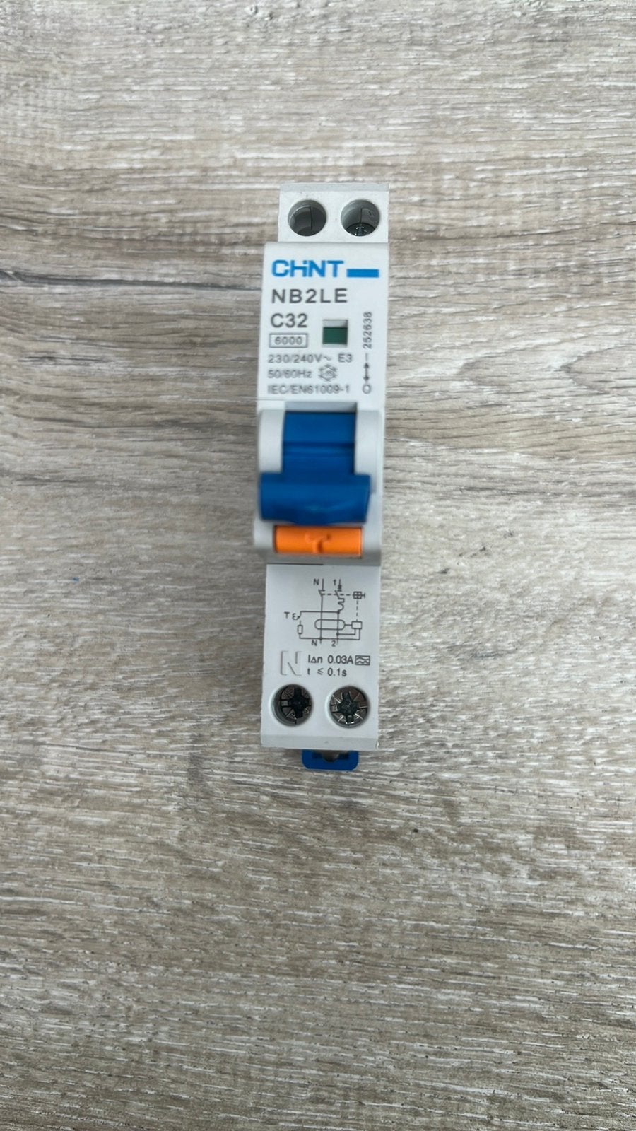 CHINT aardlekautomaat, Ophalen of Verzenden, Zo goed als nieuw, Overige typen