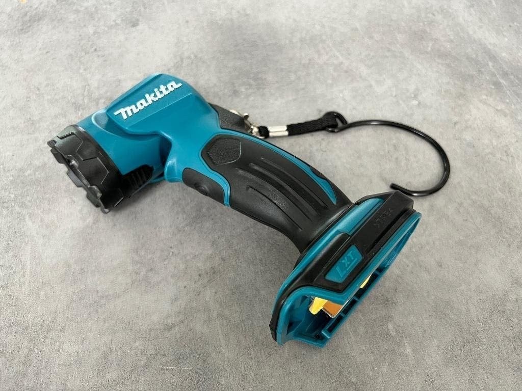 MAKITA 18V ACCU BOUWLAMP LEDLAMP LXT WERFLICHT Lamp, Ophalen of Verzenden, Nieuw, Minder dan 50 watt, Lamp met armatuur