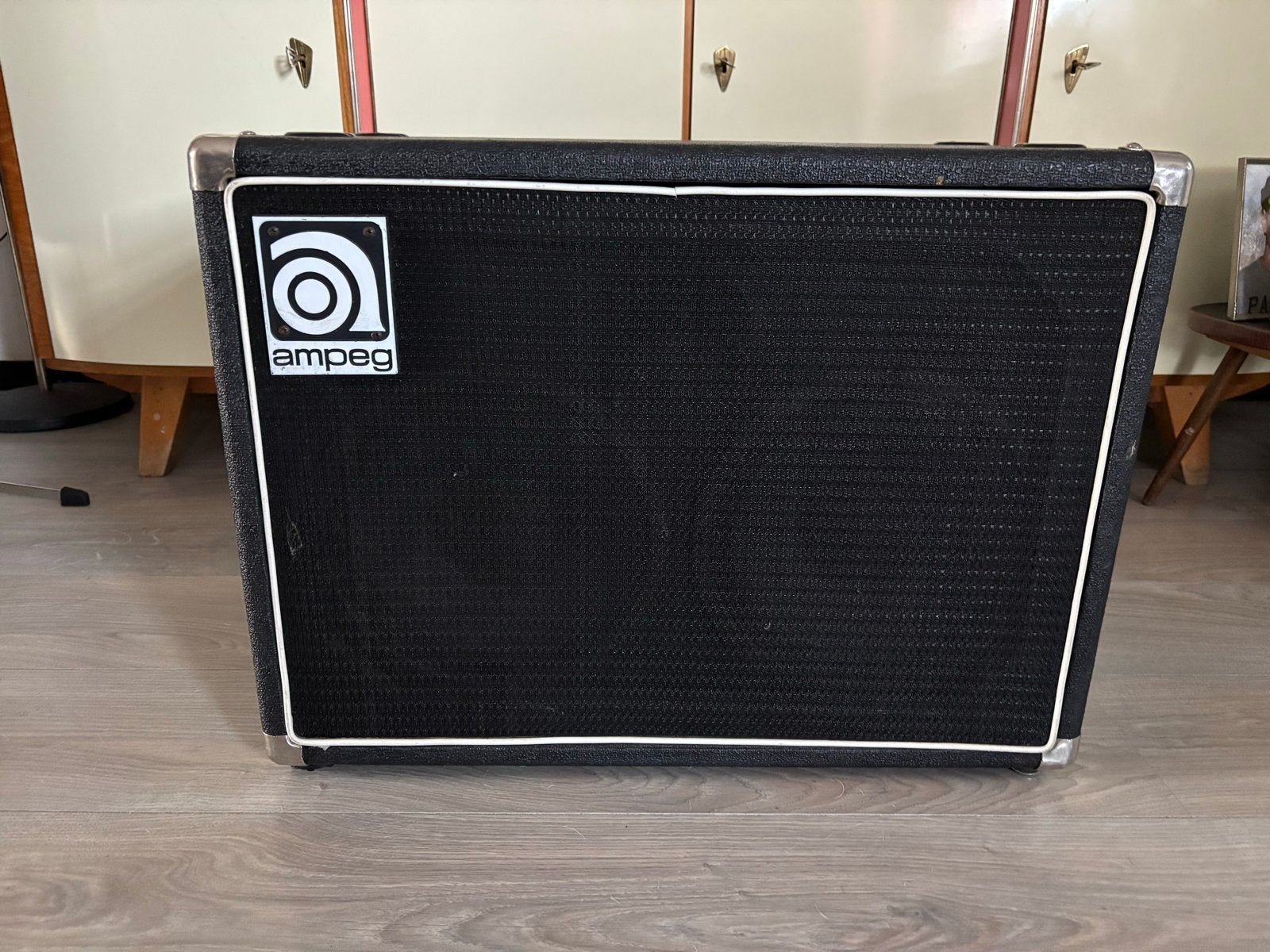 Ampeg SVT-210 HE Speakerkast - 200W Basgitaar Cabinet, Ophalen, Gebruikt, Basgitaar, 100 watt of meer