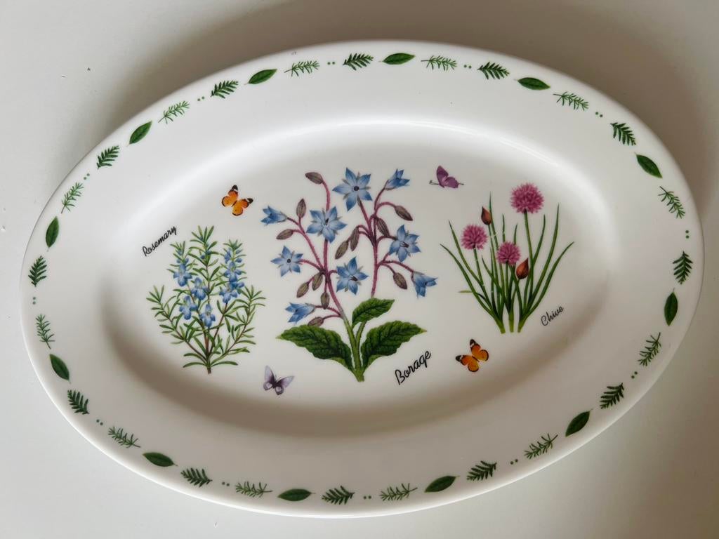 Een vintage porseleinen schaal “Butterfly Meadow”, Ophalen of Verzenden