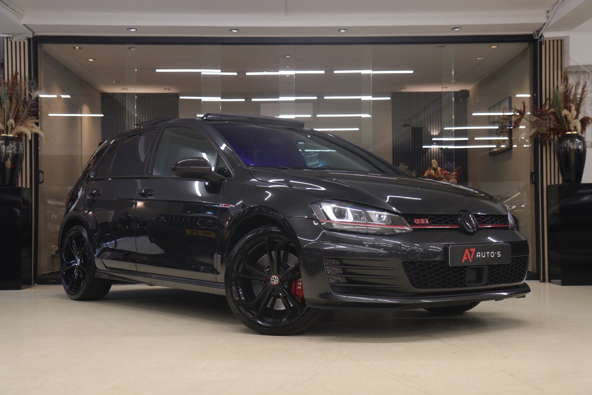 Volkswagen Golf 2.0 TSI GTI Performance PANO/CARPLAY/STOELVE, Auto's, Gebruikt, Euro 6, 4 cilinders, 1984 cc
