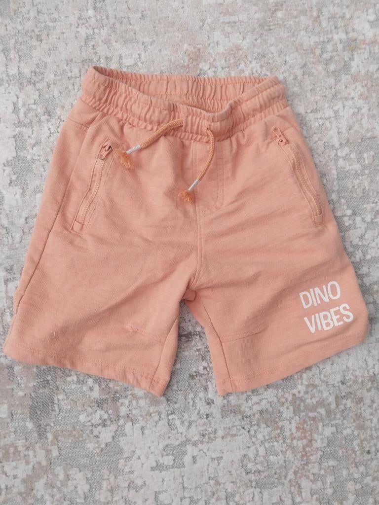 Korte broek maat 110, Ophalen of Verzenden, Zo goed als nieuw, Jongen, Broek