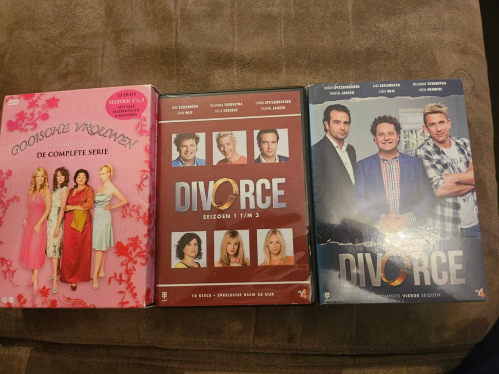 DVD's: Gooische Vrouwen en Divorce complete series, Gebruikt, Boxset, Drama, Ophalen of Verzenden