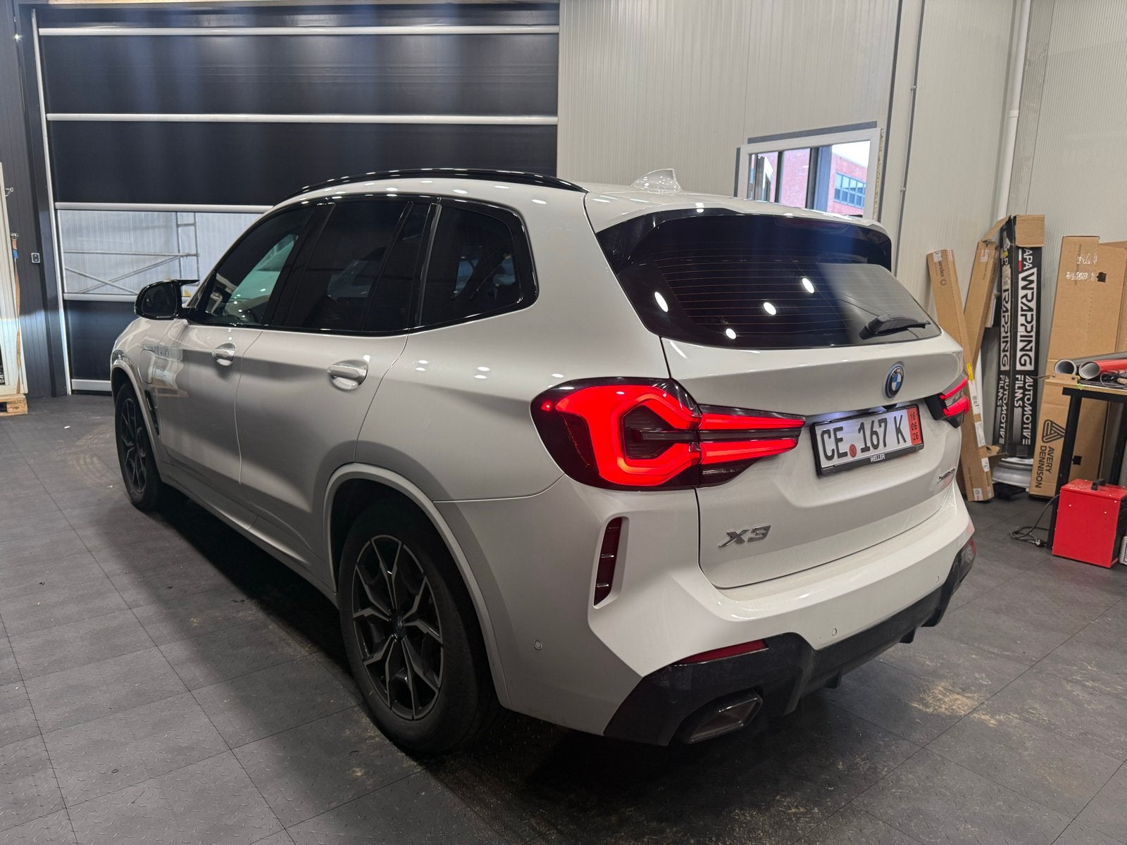 Autoruiten blinderen / tinten / chromedelete /chameleon tint, Geurverwijdering