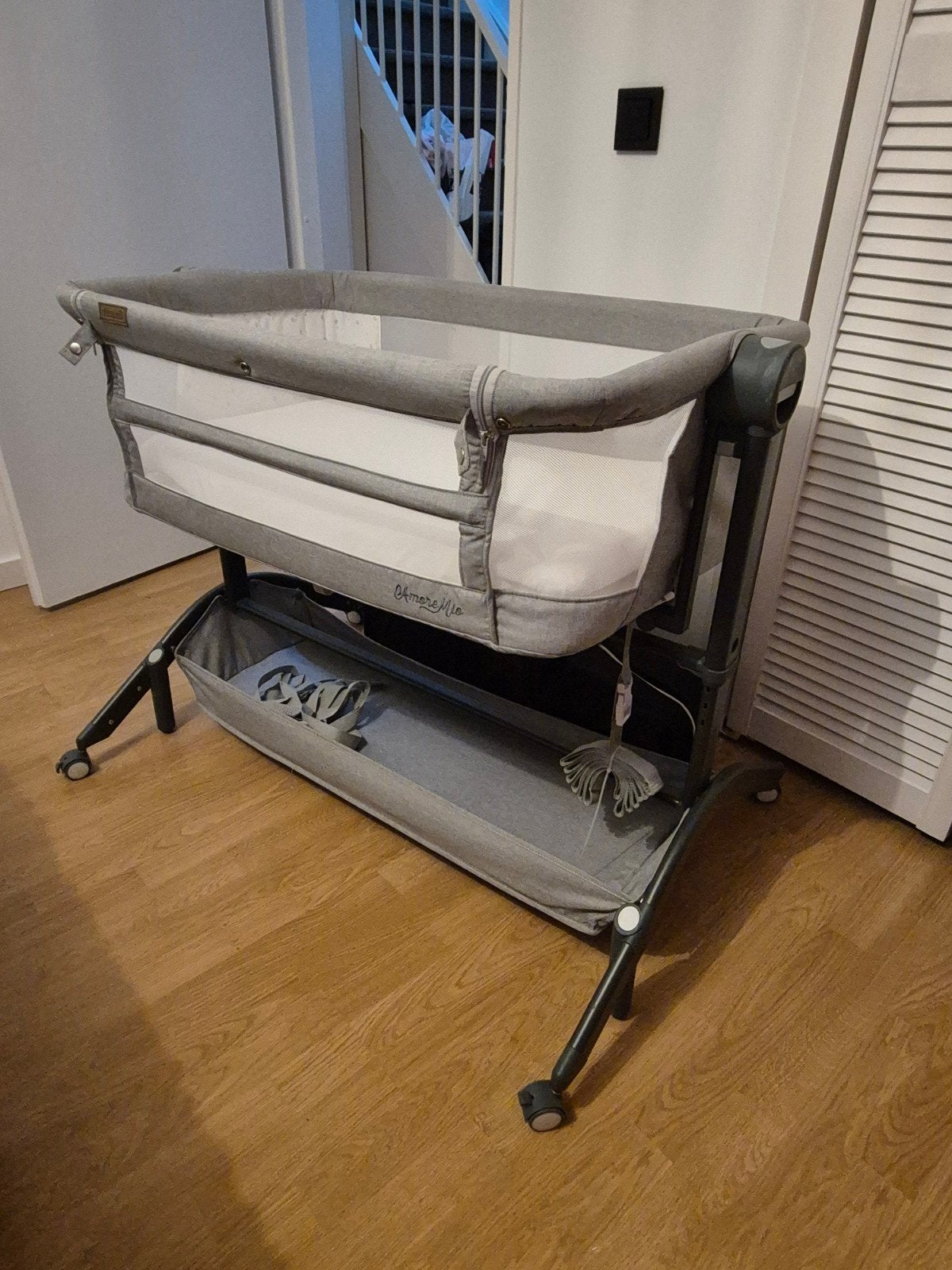Chipolino Co-Sleeper Wieg, Kinderen en Baby's, Babywiegjes en Ledikanten, Ophalen, Zo goed als nieuw, Wieg