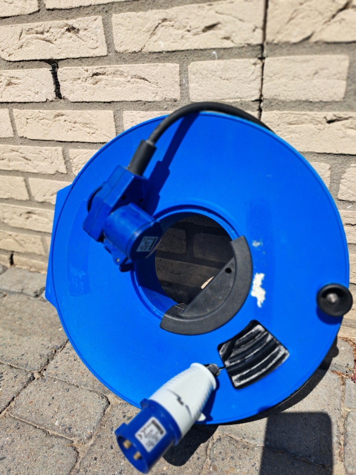 Blauwe kabelhaspel met CEE-stekkers, Caravans en Kamperen, Kampeeraccessoires, Ophalen, Gebruikt