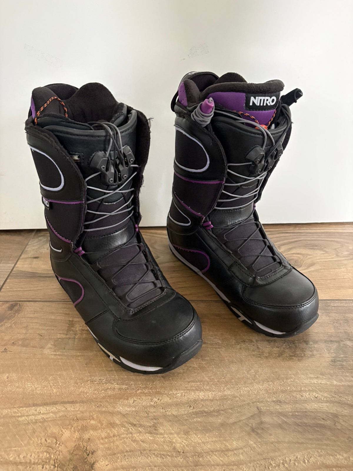 Nitro crown tls snowboardschoenen maat 41 1/3, Sport en Fitness, Ophalen, Zo goed als nieuw, Schoenen