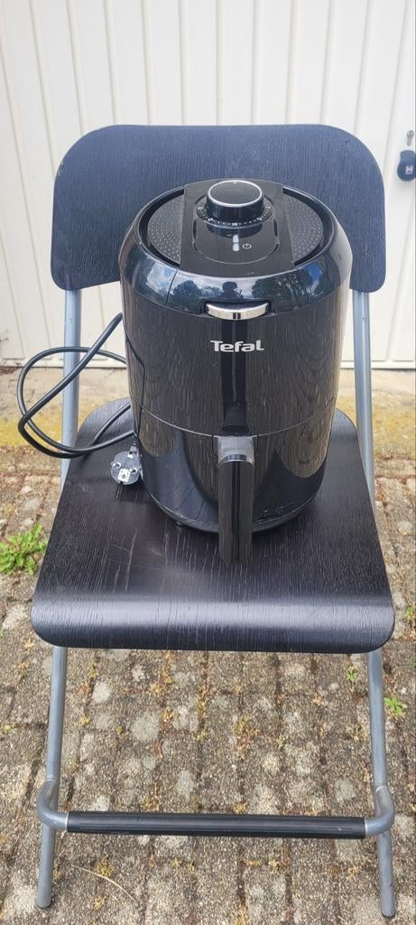 Airfryer  tefal, Witgoed en Apparatuur, Airfryers, Ophalen, Zo goed als nieuw, Airfryer, 1000 t/m 1499 gram
