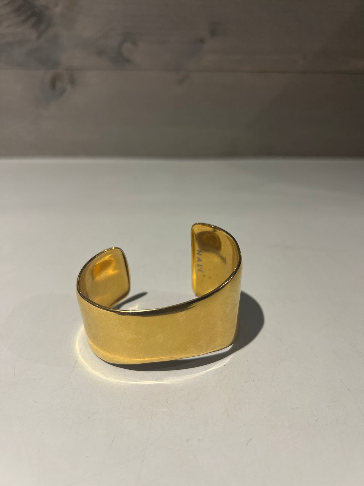 Gouden Manchet Armband - Elegant en Tijdloos, N, N, Ophalen of Verzenden, Zo goed als nieuw