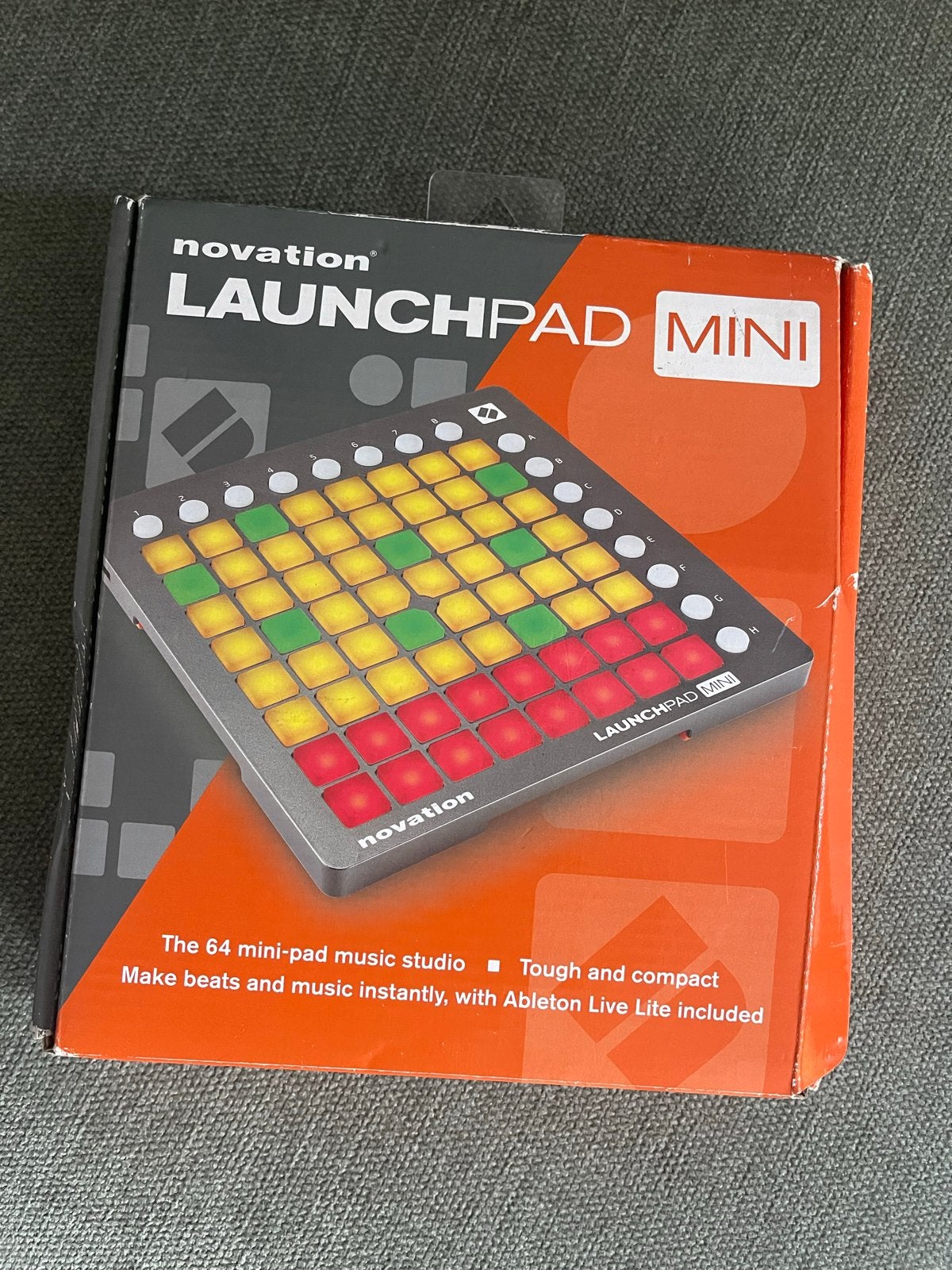 Novation Launchpad Mini MIDI Controller, Novation, Zo goed als nieuw, Met midi-aansluiting, Overige aantallen