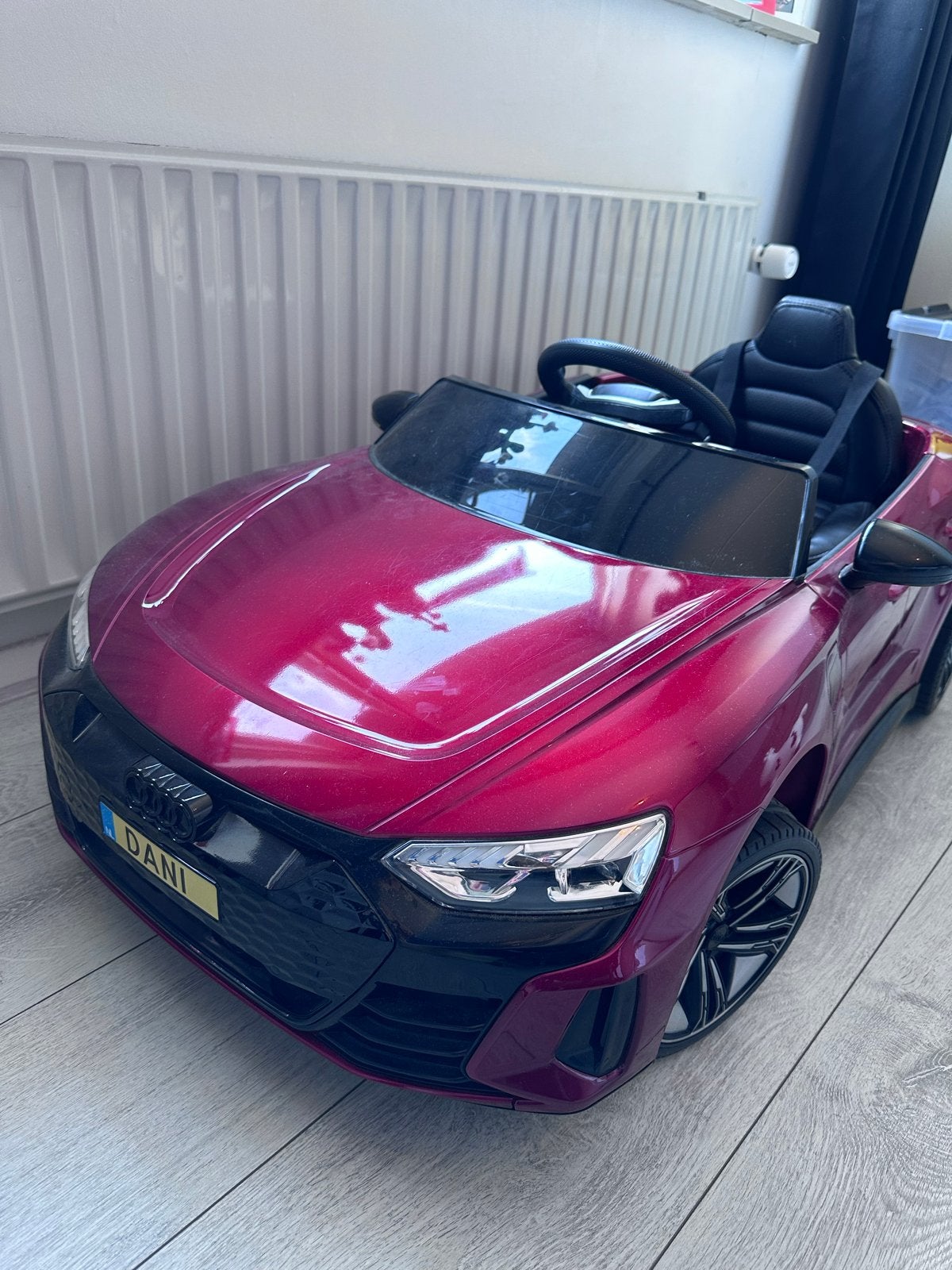 Elektrische Audi kinderauto met afstandsbediening, Ophalen, Gebruikt, Afstandsbediening