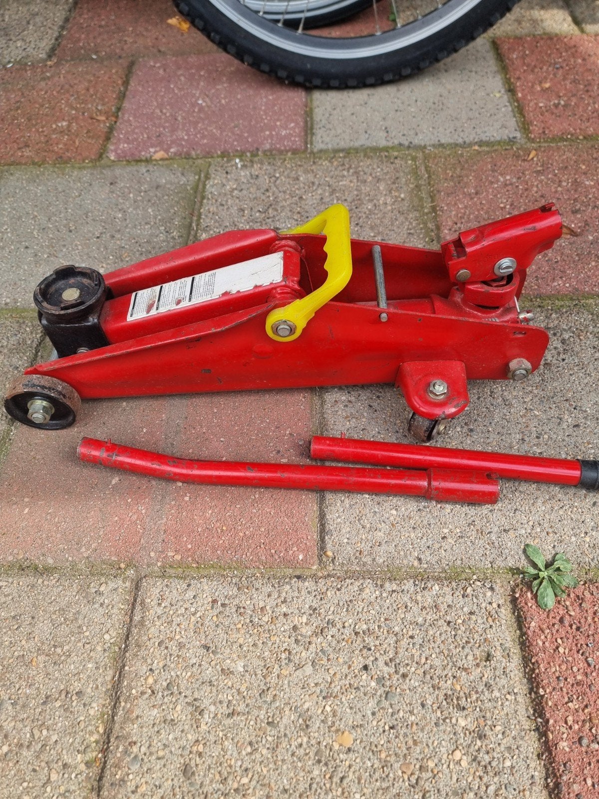 Gebruikte rode garagekrik - Hydraulisch, Ophalen