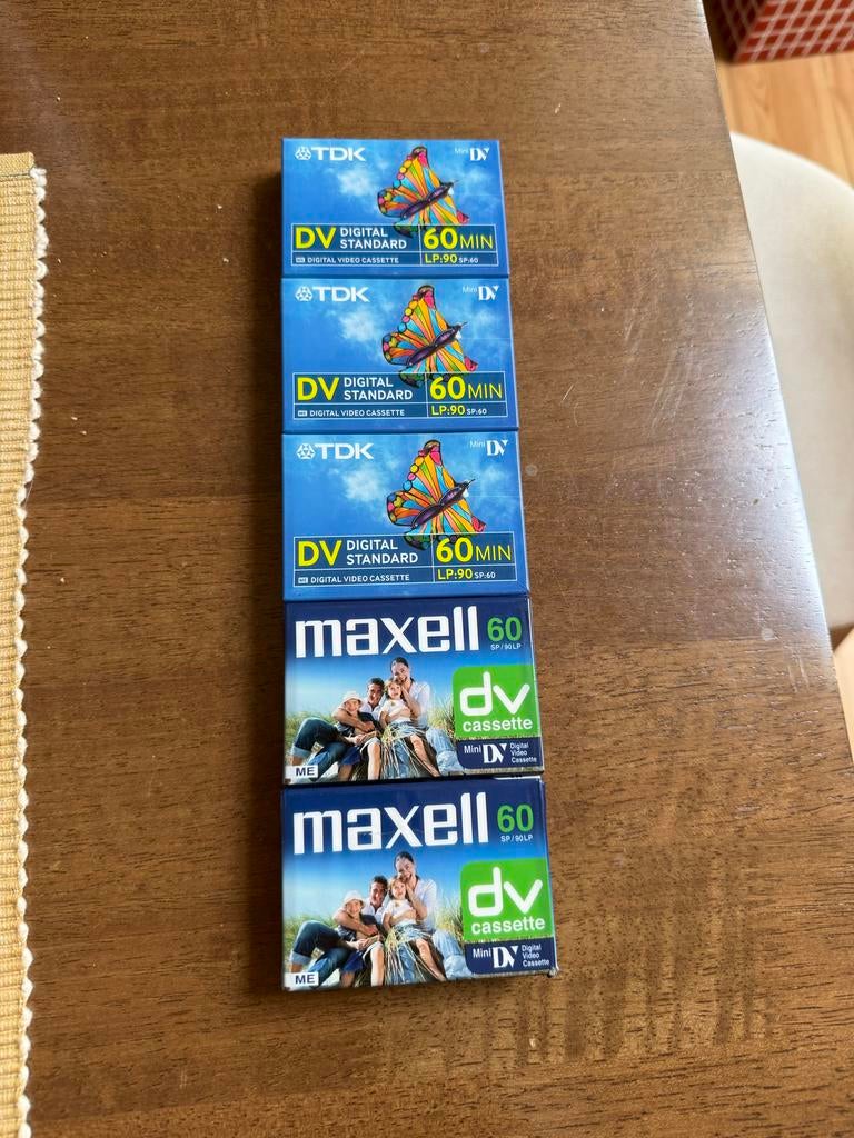 Mini DV Cassettes nieuw verpakt, 2 t/m 25 bandjes, Overige genres, Ophalen of Verzenden, Nieuw in verpakking