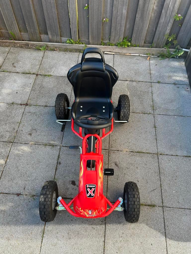 Berg Beredo skelter - rood met vlammen, Ophalen, Zo goed als nieuw, Trapvoertuig