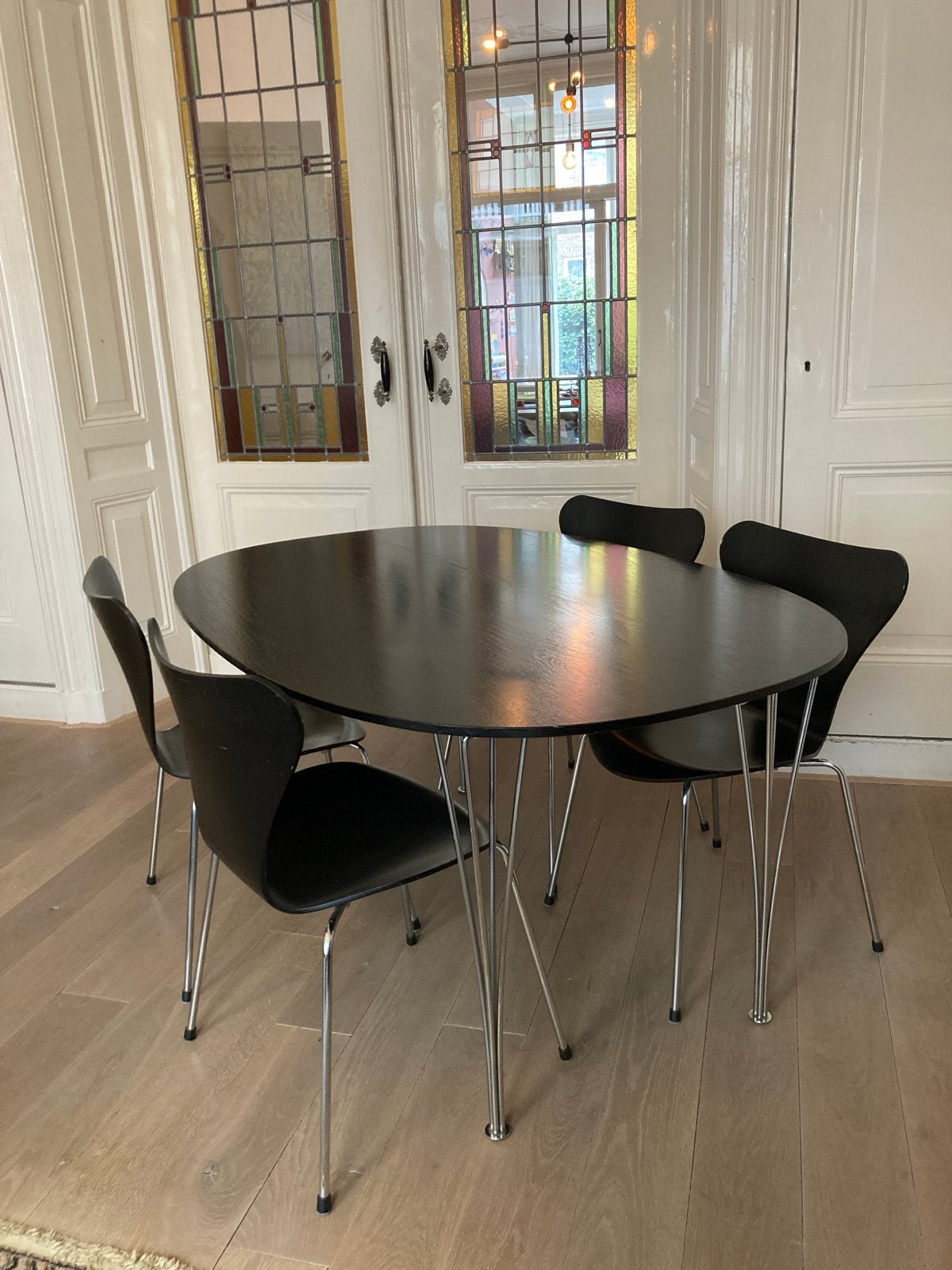 Fritz Hansen eettafel met 4 vlinderstoelen, Ophalen, Gebruikt, 50 tot 100 cm, 150 tot 200 cm