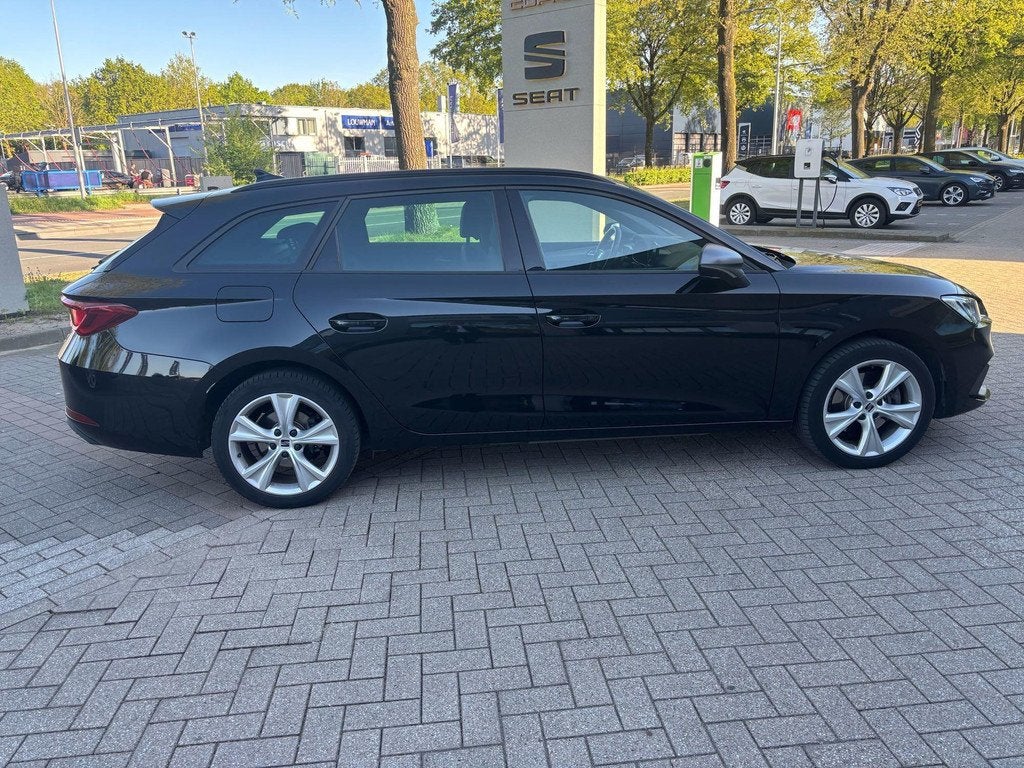 SEAT Leon Sportstourer 1.4 TSI eHybrid PHEV FR Business Inte, 12 maanden, Gebruikt, Leon, Alcantara