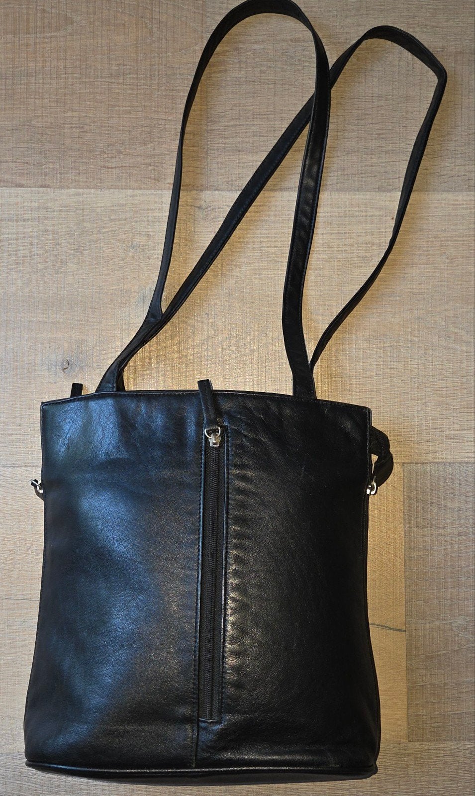 Zwarte leren  schoudertas van C&A, zo goed als nieuw, Sieraden, Tassen en Uiterlijk, Ophalen of Verzenden, Zo goed als nieuw, Zwart