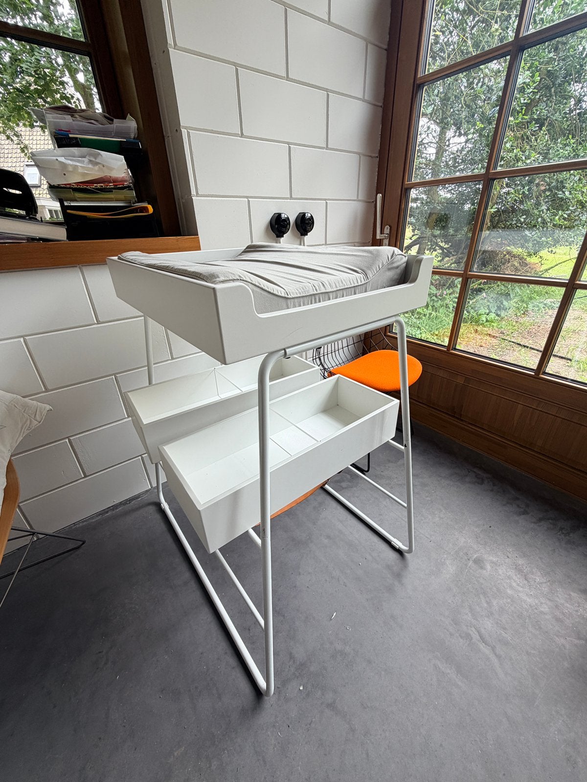 BudtzBendix ChangingTOWER Deens design commode/aankleedtafel, Ophalen, Gebruikt, 50 tot 70 cm, 100 cm of meer