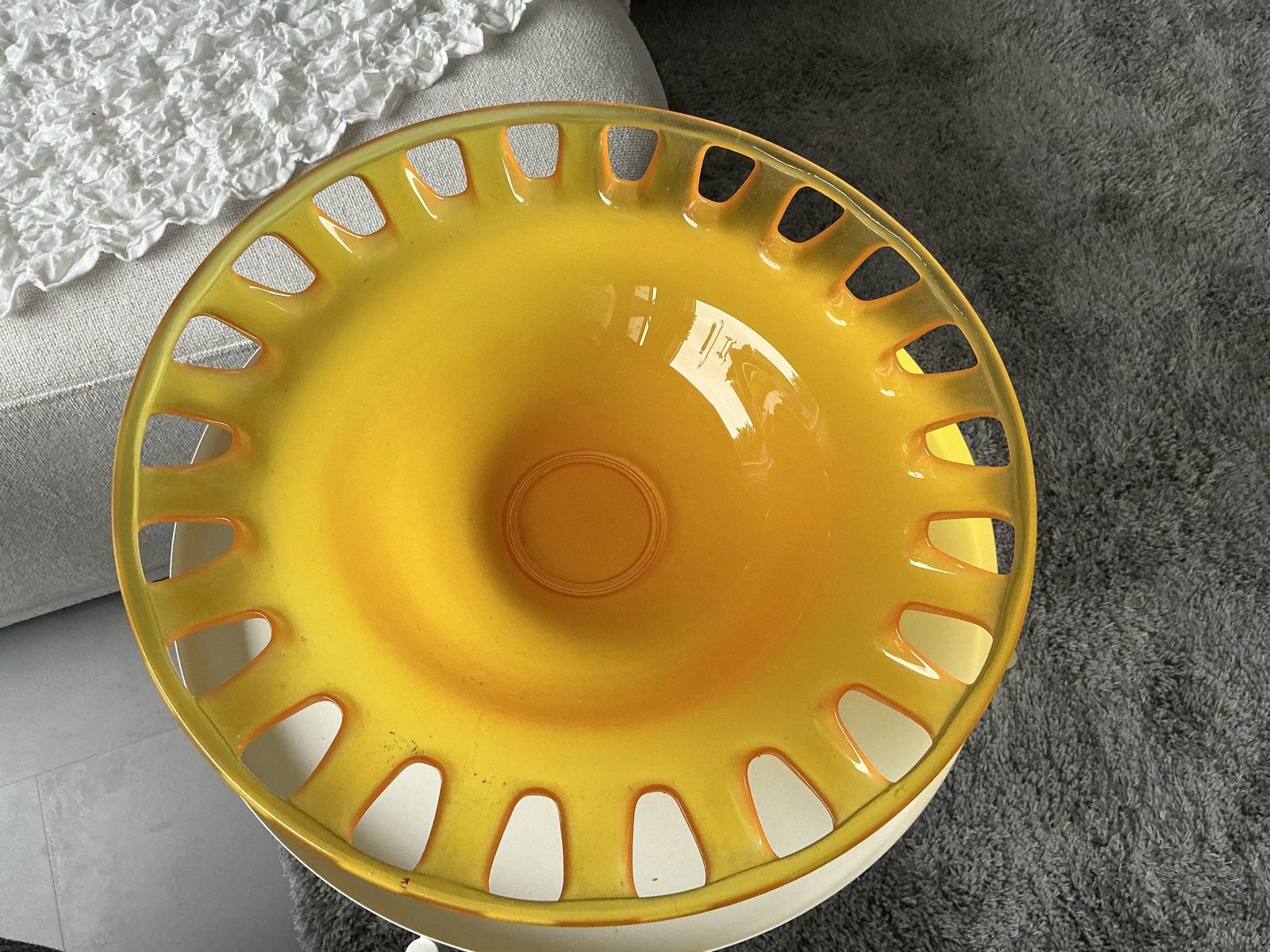 Vintage Gele Fruitschaal/Decoratieve Schaal, Ophalen of Verzenden