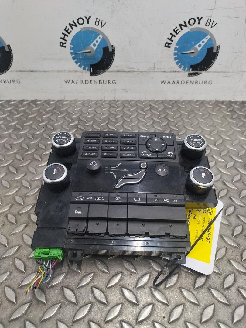 VOLVO V70 MK3 135 KACHEL BEDIENINGSPANEEL 30782905 2009, Ophalen of Verzenden, Gebruikt, Stiba lid