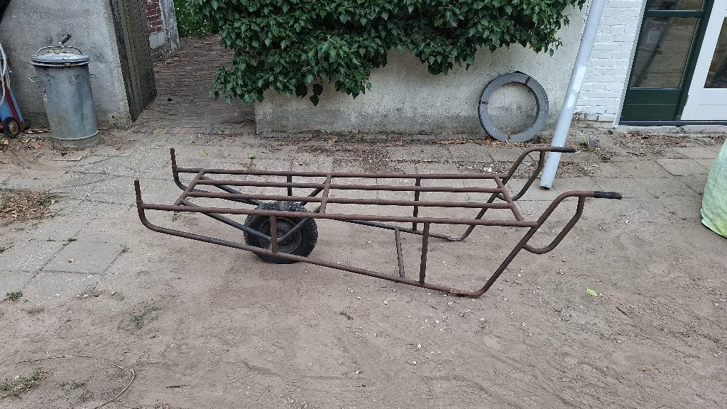 Kruiwagen groot lang, Ophalen, Gebruikt, Handmatig, Eenwielig