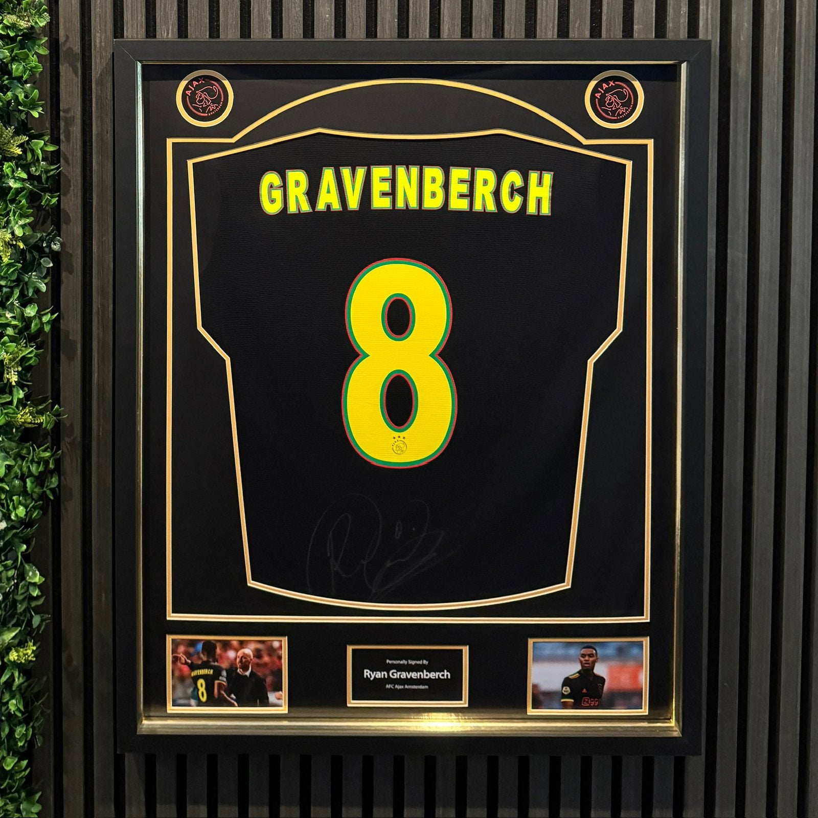 Ryan Gravenberch gesigneerd shirt Ajax met fotobewijs en COA, Verzamelen, Sportartikelen en Voetbal, Verzenden, Nieuw