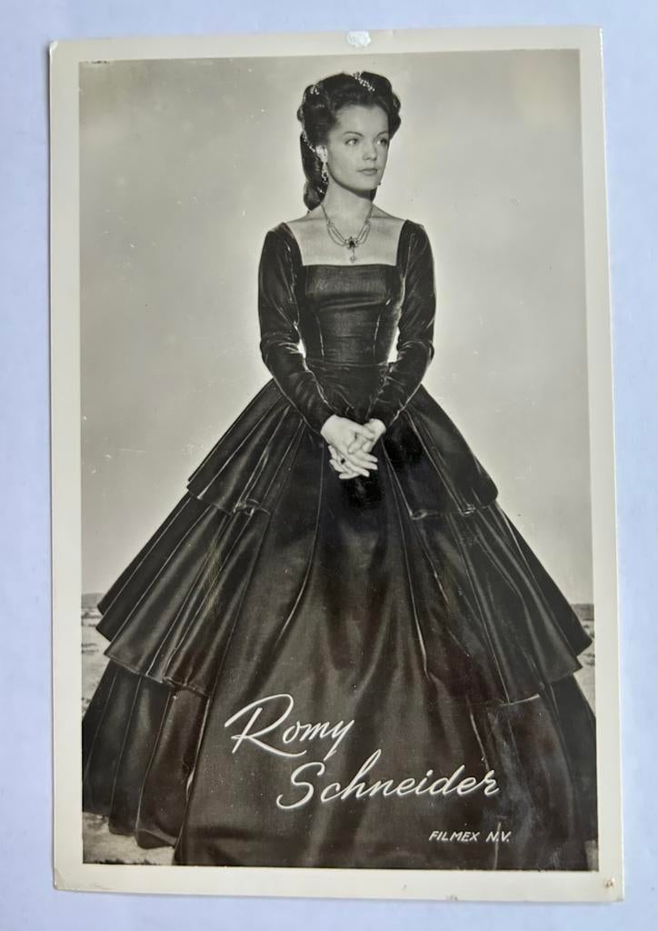 Romy Schneider, Verzamelen, Ansichtkaarten | Themakaarten, Ophalen of Verzenden, 1960 tot 1980, Ongelopen, Sterren en Beroemdheden