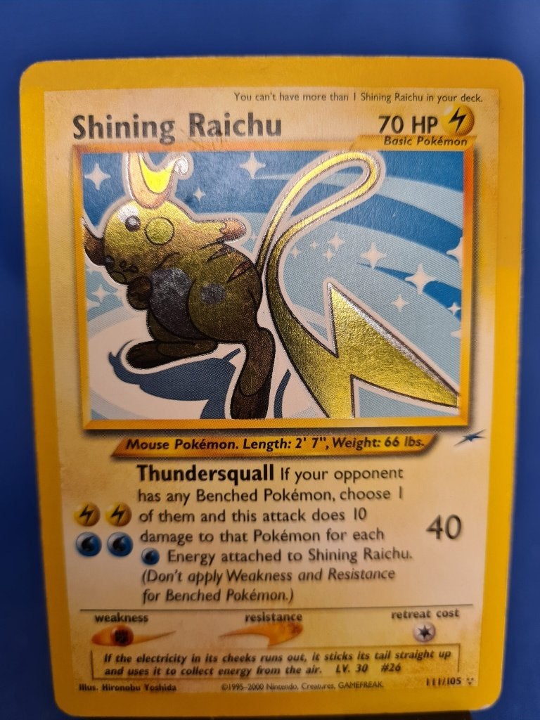 Shining Raichu 111/105 - Neo Destiny, Verzenden, Gebruikt
