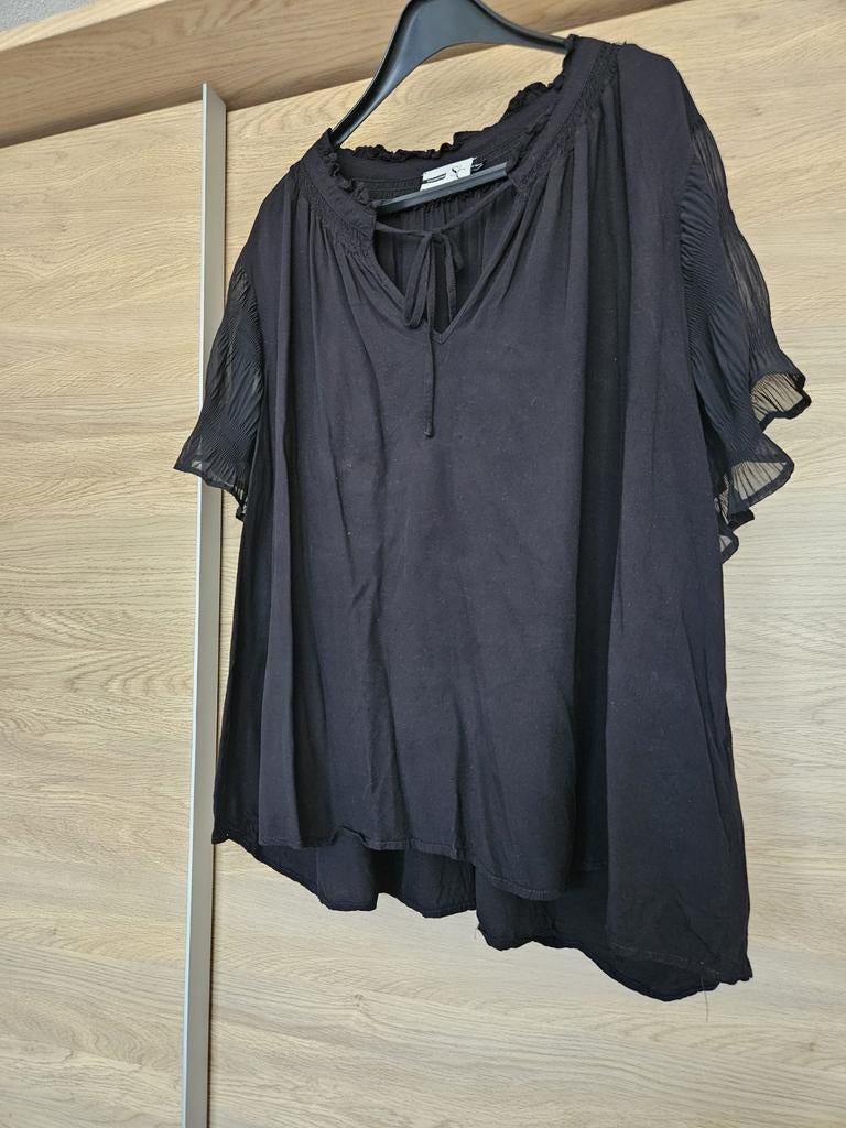 Zwarte blouse, Kleding | Dames, Grote Maten, Ophalen of Verzenden, Zo goed als nieuw, Zwart, Blouse of Tuniek