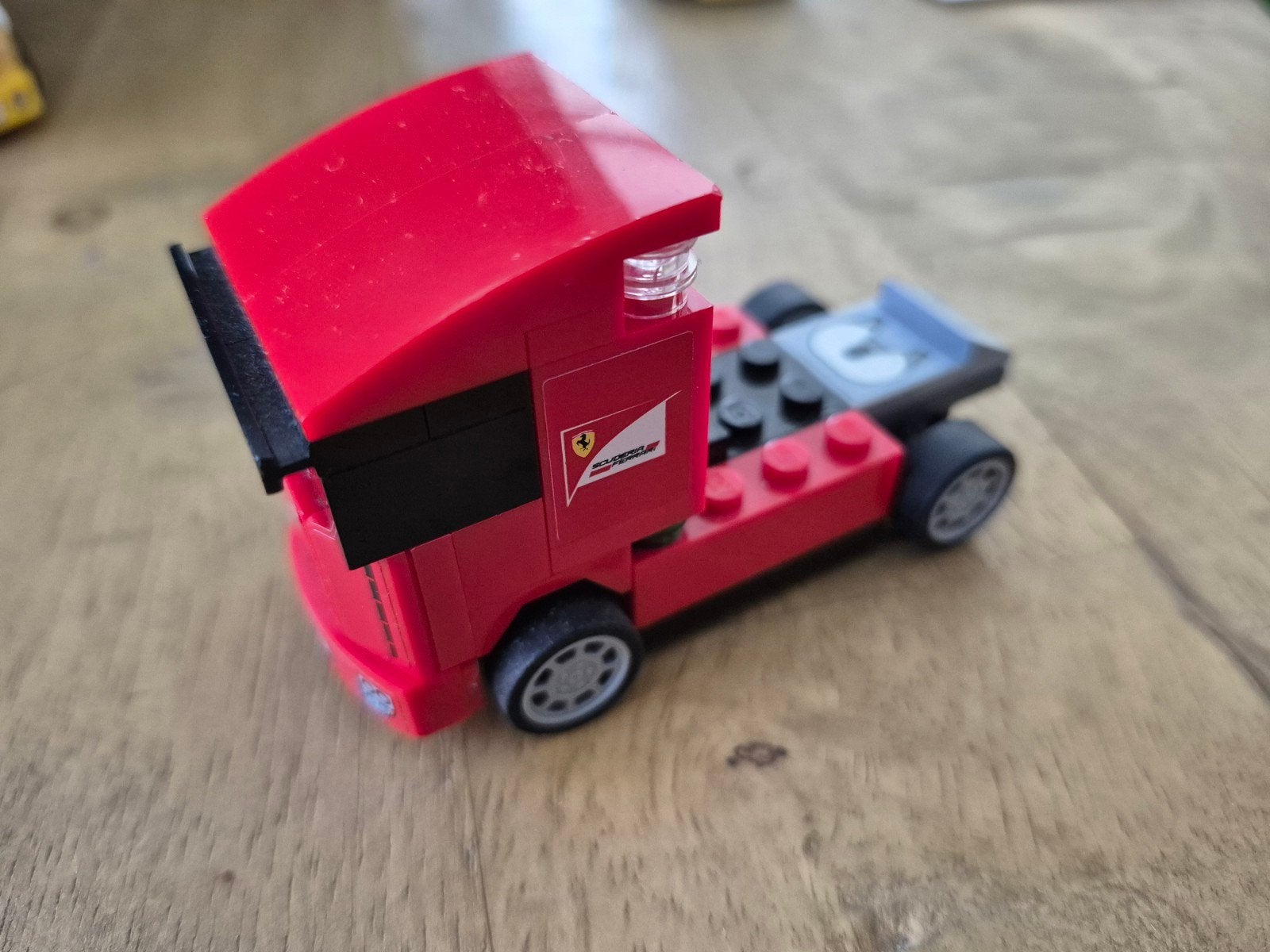 verschillende lego autootjes