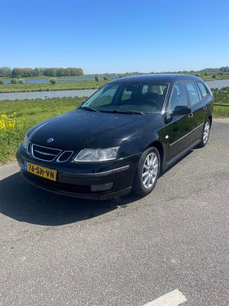 Saab 9-3 1.8 T Sport Estate 2006 Zwart, Auto's, Saab, 1998 cc, Stof, Zwart, 4 cilinders